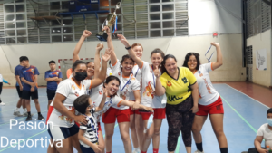Fénix y Pumas campeones